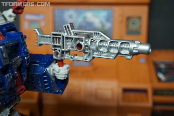 Review Siege Ultra Magnus Leader War For Cybetrtron  (42 of 93)